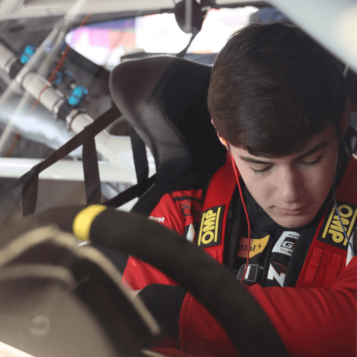 Choosing the Right Racing Gear for Different Motorsport Disciplines - FAST RACER