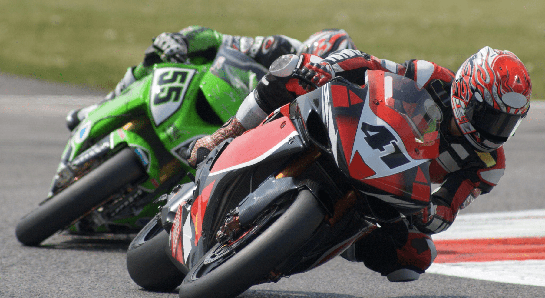 What is the Difference Between an Auto Racing Helmet Vs. Motorcycle Helmet? - FAST RACER
