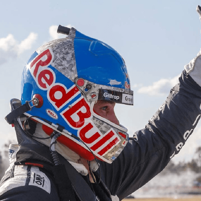 How Strong Are Formula 1 Helmets? - FAST RACER