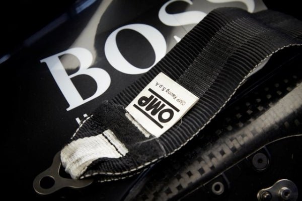 Find Out What Lewis Hamilton says about OMP Safety Belts - FAST RACER