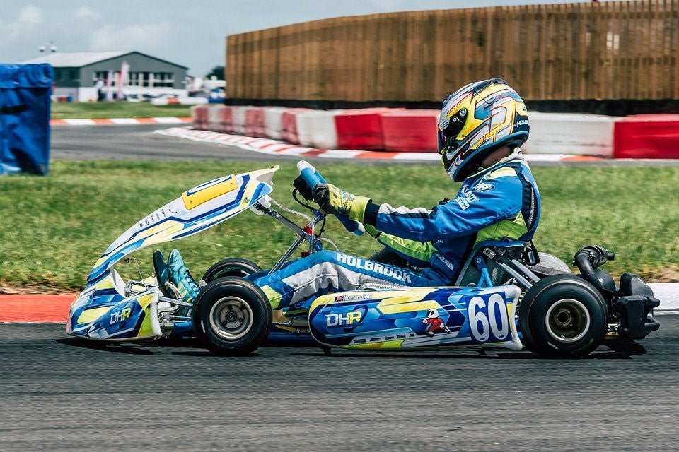 Kart Racing Gloves: Why They’re Important - FAST RACER