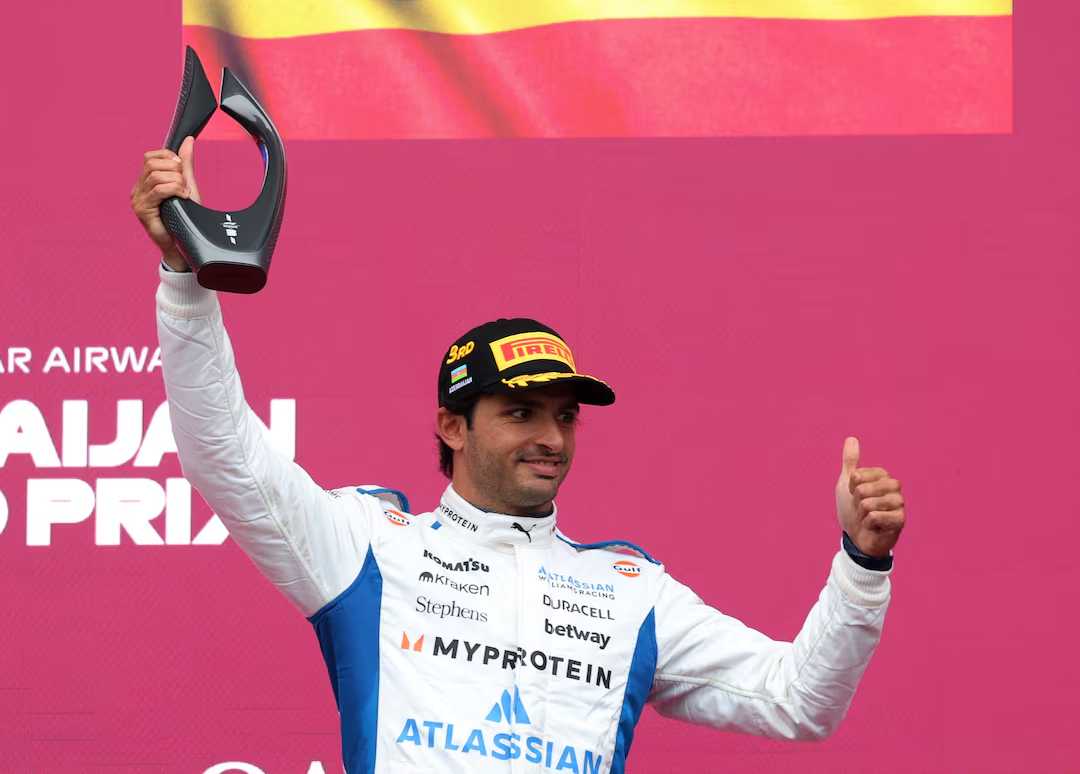 Carlos Sainz driver bio image - FAST RACER